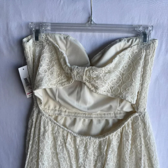 Cream Strapless Lace Maxi Dress - Size Juniors L - NWT - Picture 8 of 8